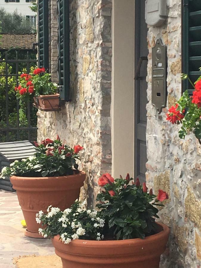 卢卡Casa Pietra Del Sole别墅 外观 照片