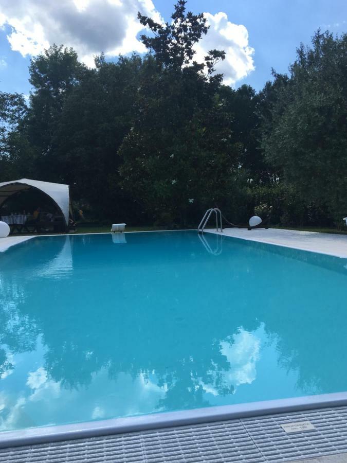卢卡Casa Pietra Del Sole别墅 外观 照片